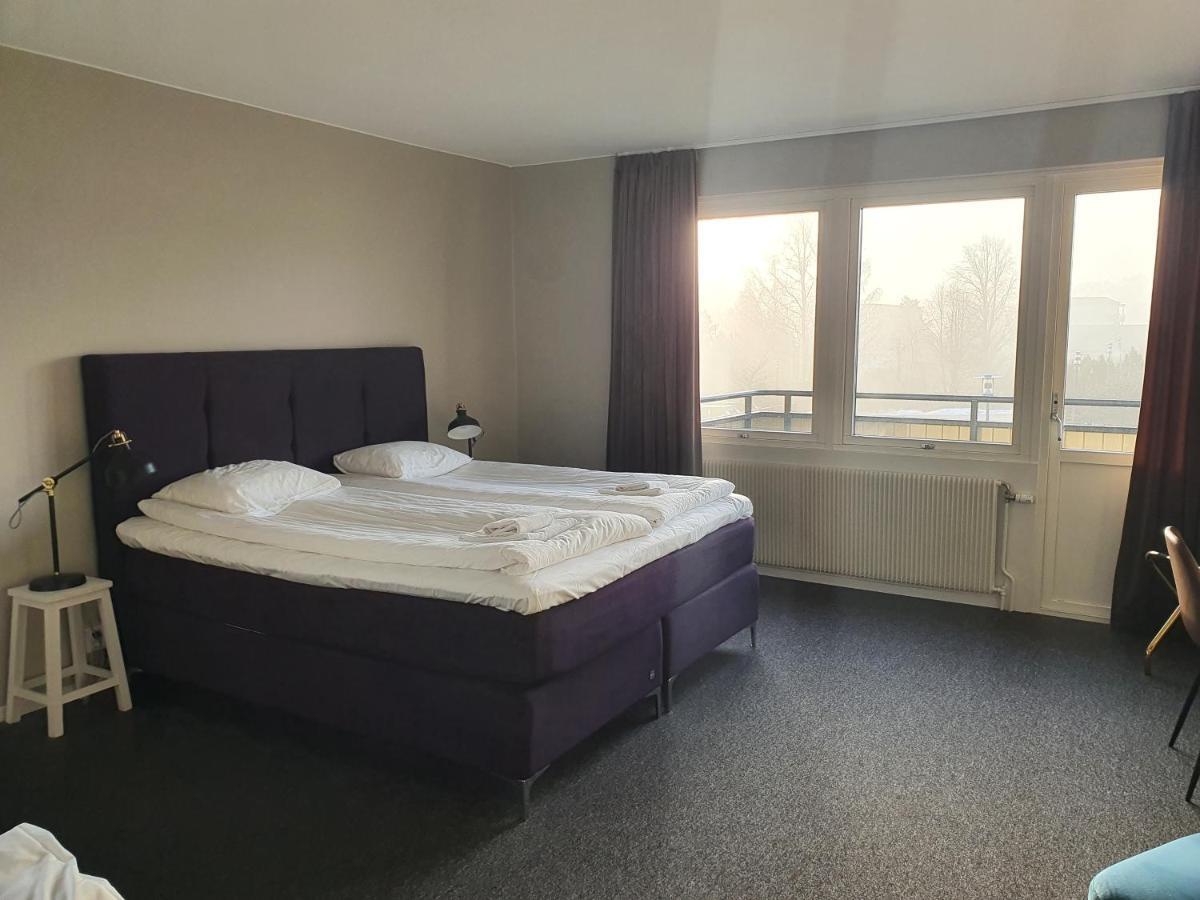 Briq Hotell Hova Exterior foto