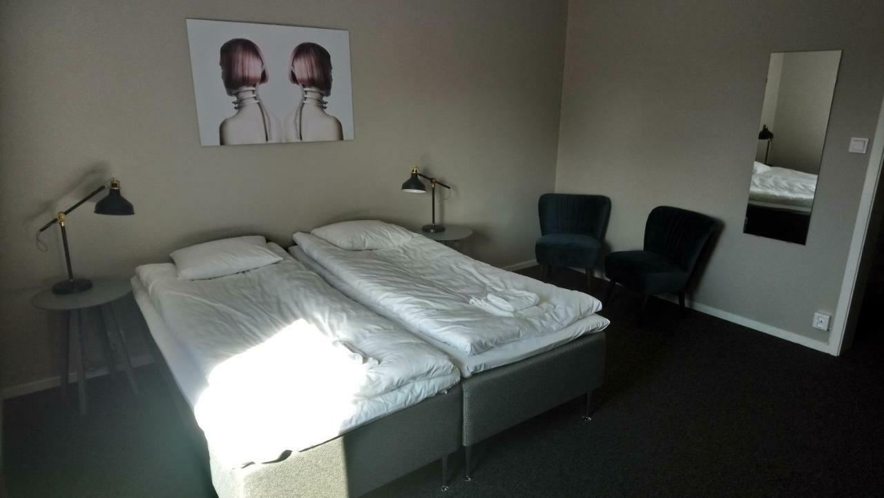 Briq Hotell Hova Exterior foto